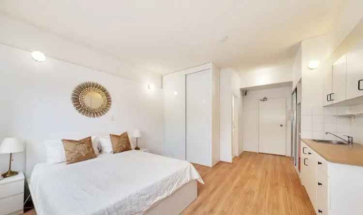 2 Bedroom 153m² Apartment Sydney - New Kitchen & Bathroom