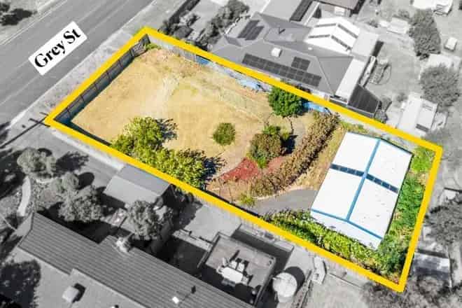 Land For Sale , 77, Grey Street, Shire of Moorabool, Victoria