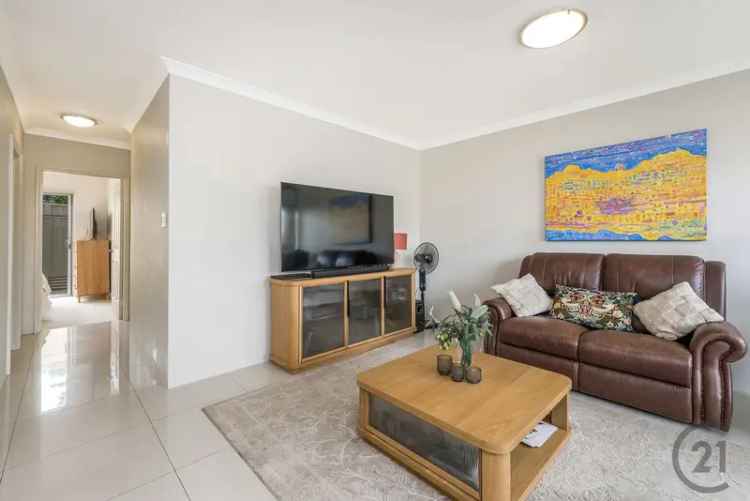 Mandurah Inner City Unit - Modern & Affordable