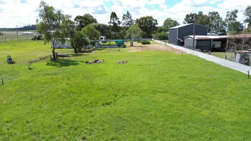 1 Acre Block in Jondaryan