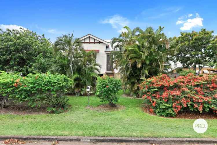 Centrally located family Queenslander