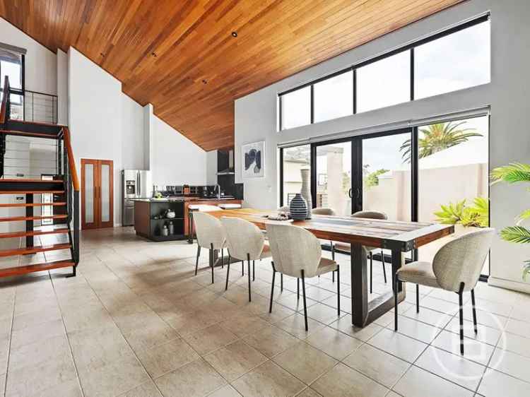 House For Sale in City of Joondalup, Western Australia