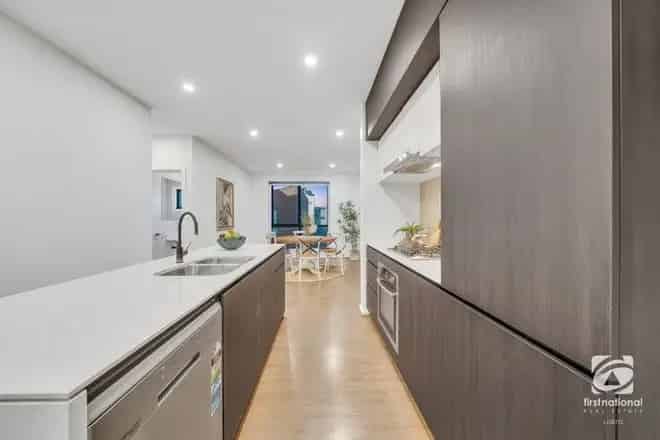 House For Sale , 69, Murnong Street, Melbourne, Victoria