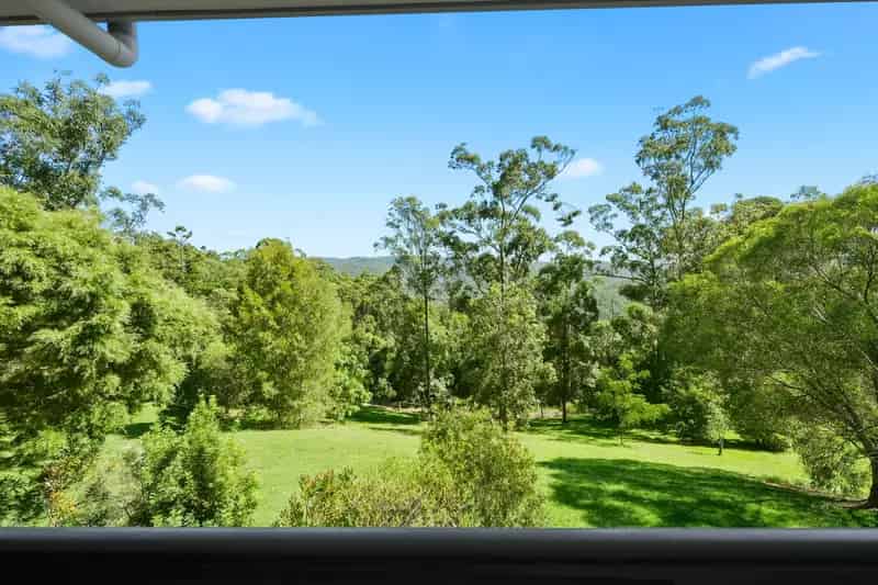 Dual Living Acreage Home, In Idyllic Setting