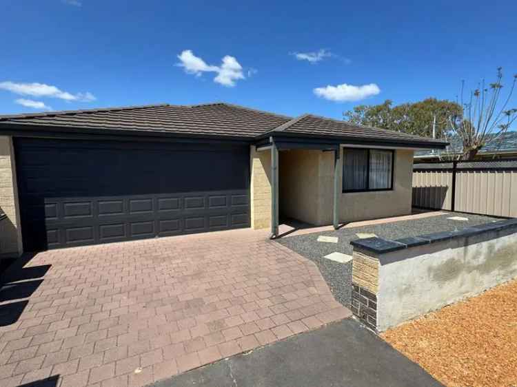 2-Bedroom House in Carey Park Near Parks Centre