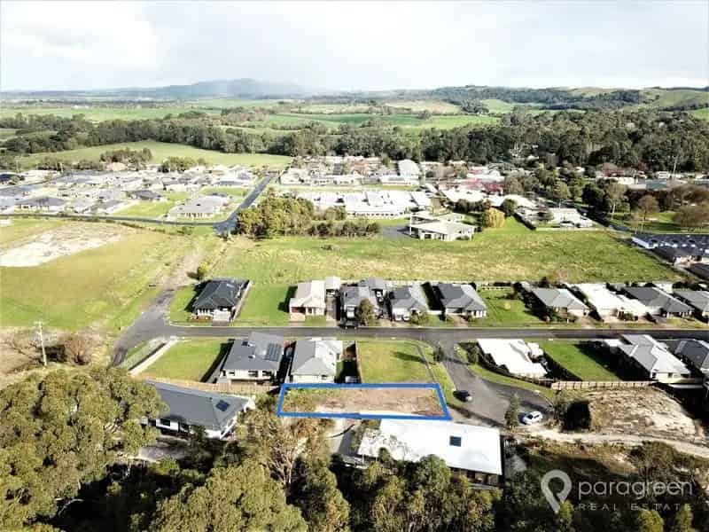 Build Your Dream Home on Flat Block with Permits in Foster