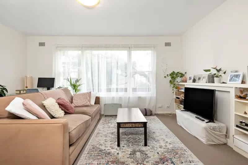 Real Estate For Lease - 2/4 Laurence Street - Fairlight , NSW