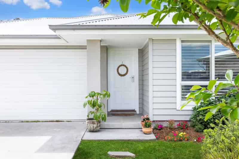 Buy Family Home in Huntingdale Estate Berry with Spacious Layout and Bush Views