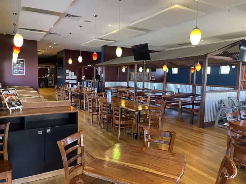 Buy Licensed Restaurant in Geraldton WA with Great Location and Features