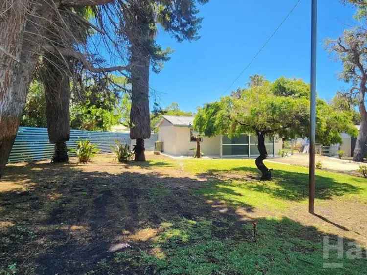 House For Sale in City of Mandurah, Western Australia