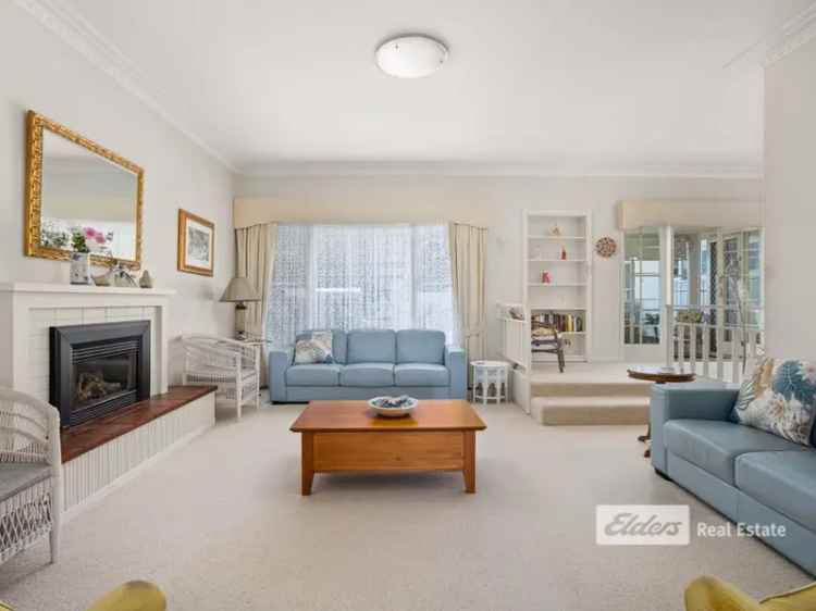 House For Sale in Bunbury, Western Australia