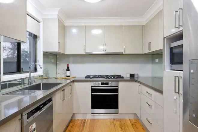 Updated 3 Bedroom Home with Pool in Quakers Hill