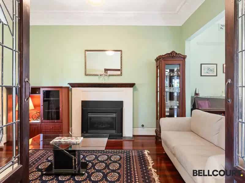 House For Sale , Western Australia