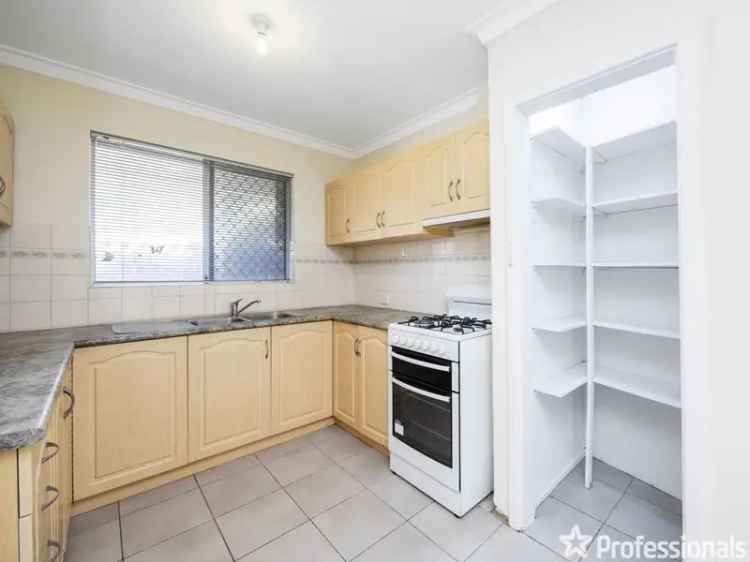 4 Bedroom 2 Bathroom House for Rent in Gosnells