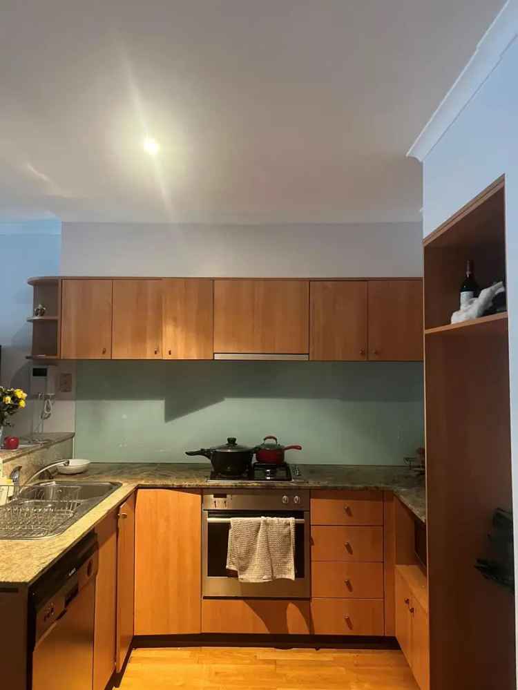 House For Sale in Melbourne, Victoria