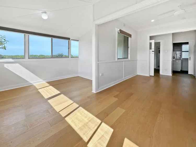 3 Bedroom House For Lease Near Coffs Harbour Jetty