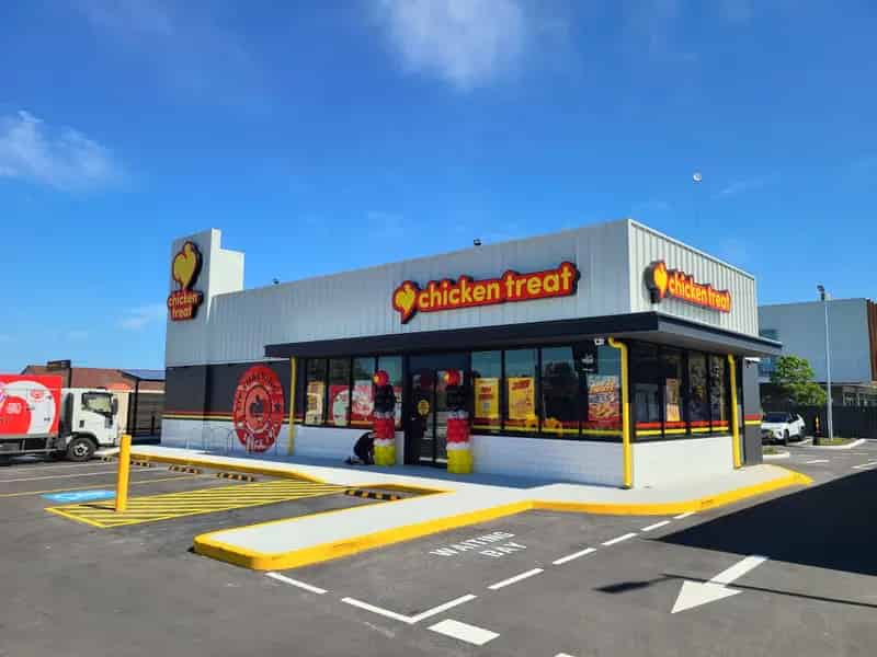 PRIME LOCATION - Chicken Treat Morley Drive, Kiara - Open & Trading!