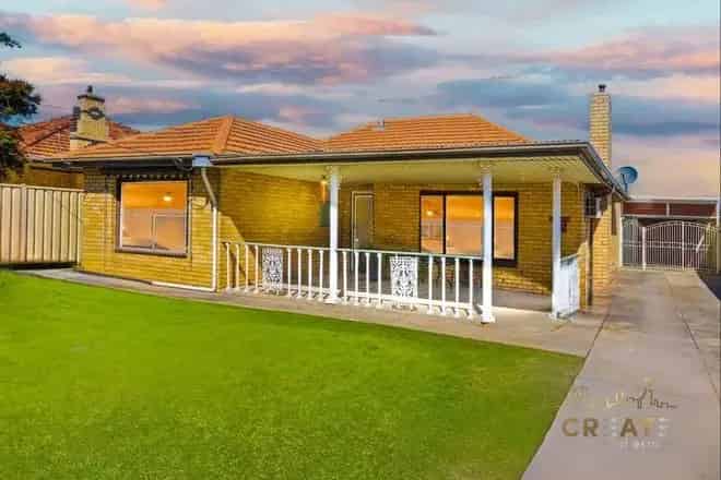 House For Rent , 45, Berkshire Road, Melbourne, Victoria