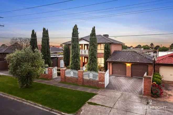 House For Sale in Melbourne, Victoria