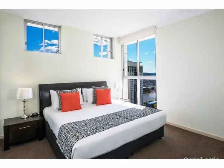 Buy Apartment in Brisbane City with 2 Bedrooms, Study and 2 Car Parks