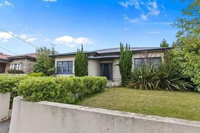 House For Sale in Devonport, Tasmania