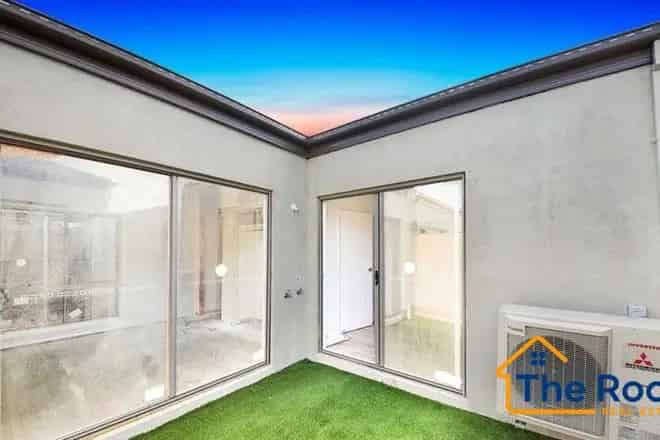 House For Rent , 62, Petunia Avenue, Melbourne, Victoria