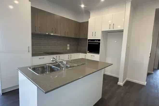 House For Rent , 39, Hamish Road, Shire of Moorabool, Victoria