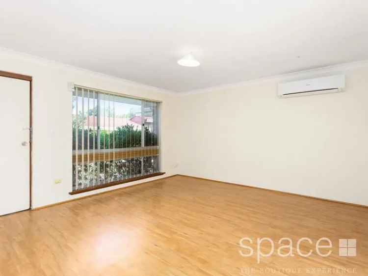 Charming 2-Bedroom Unit Near Fremantle