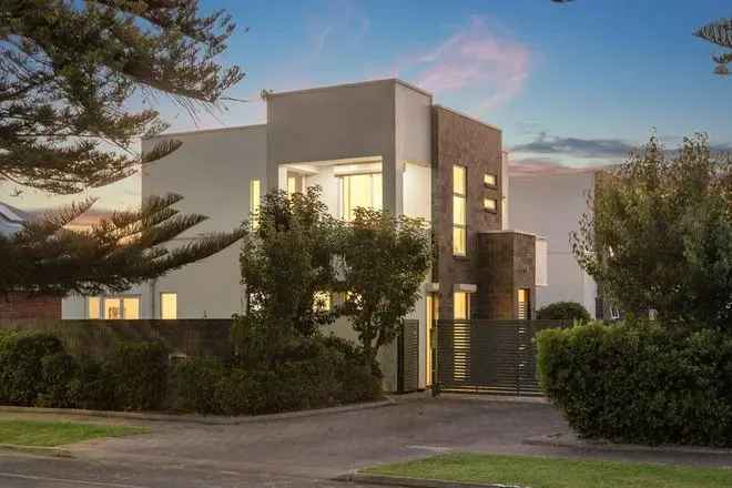 House For Sale in Adelaide, South Australia