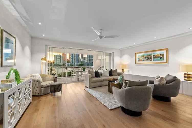 Buy Apartment New Farm Luxury Lifestyle River Gallery Features