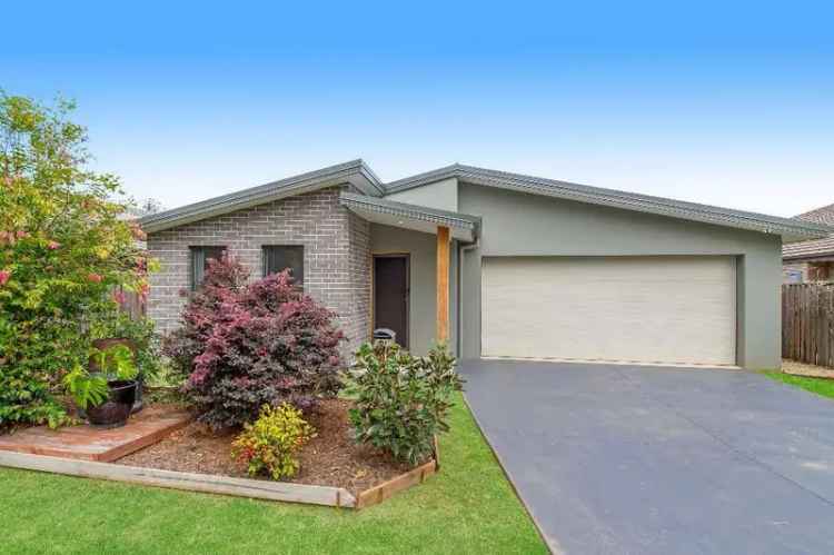 Modern Family Home in Ascot Park Estate