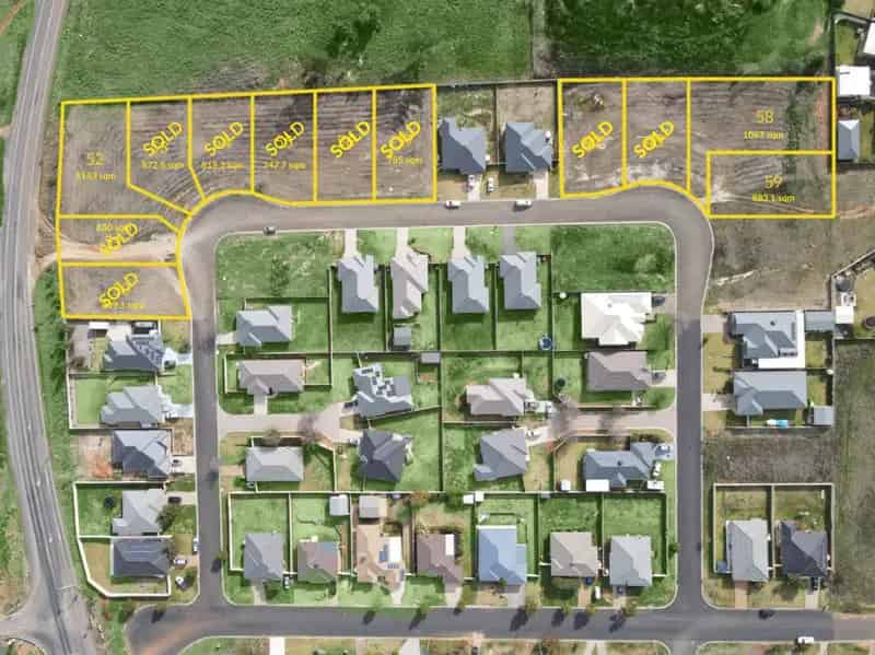 Buy Vacant Land in Parkes with Scenic Views