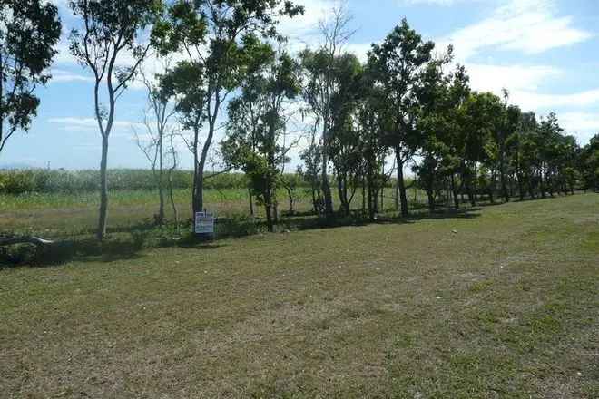 6000sqm Vacant Land Ayr - Peaceful Rural Escape