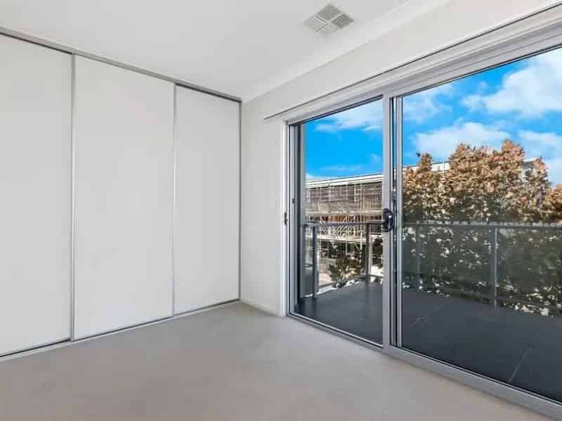 3 rooms house of 81 m² in Adelaide