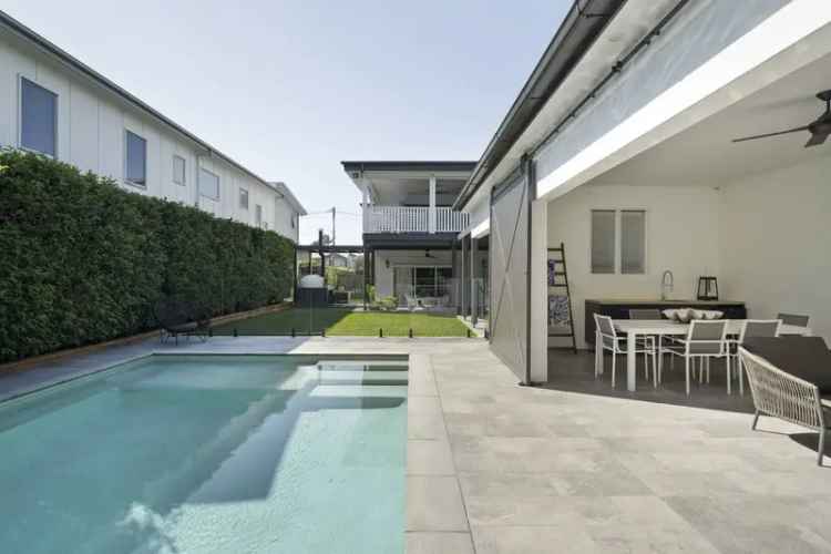 House For Sale , 18, Ure Street, City of Brisbane, Queensland