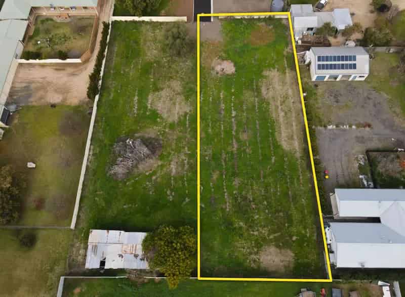 Buy Land Rare 2000sqm Block in South Forbes with Quality Features