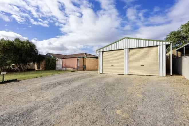 House For Sale , 4, Joshua Way, Geraldton, Western Australia