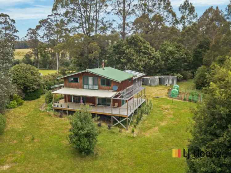 House For Sale in Waratah-Wynyard, Tasmania