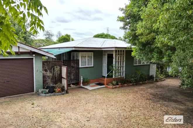 House For Sale , 43, Smith Street, Gatton, Queensland