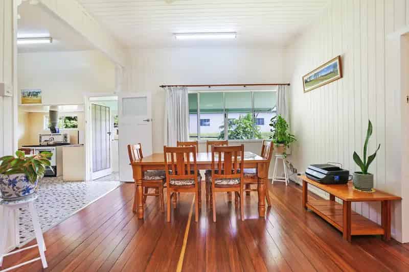 VENDORS SELLING TO RETIRE AND RELOCATE DUE TO HEALTH REASONS