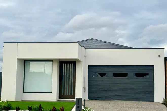 House For Sale in Melbourne, Victoria