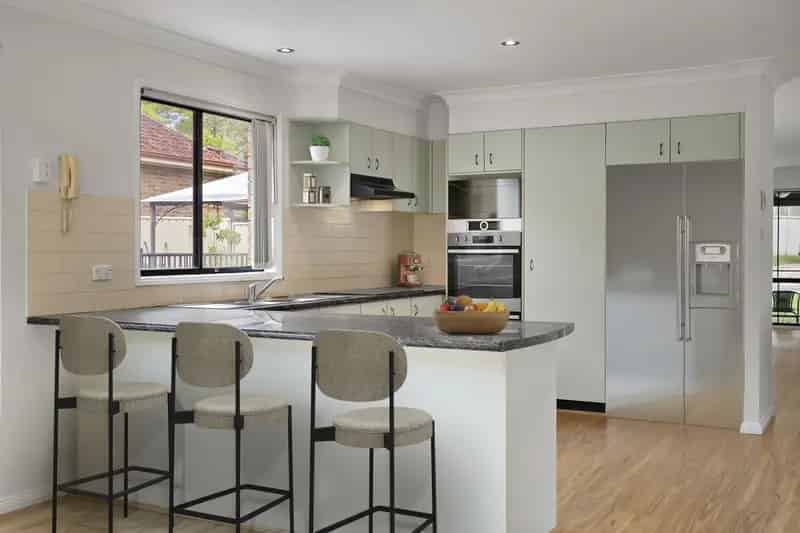 Real Estate For Lease - 6 Patrick Place - Currans Hill , NSW