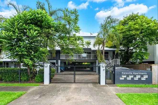 Apartment For Sale in Cairns, Queensland