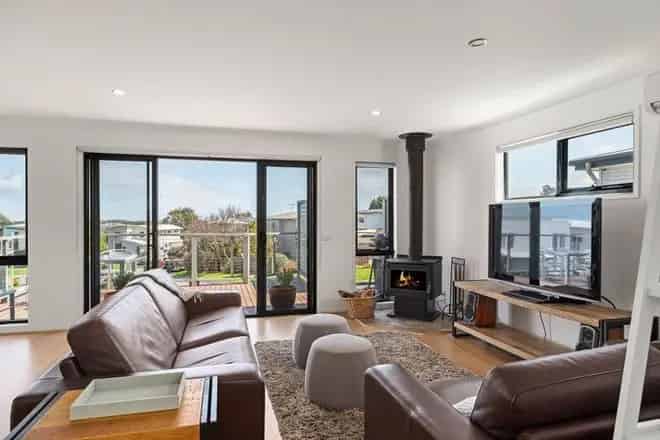 House For Sale , 73, Penniwells Drive, San Remo, Victoria