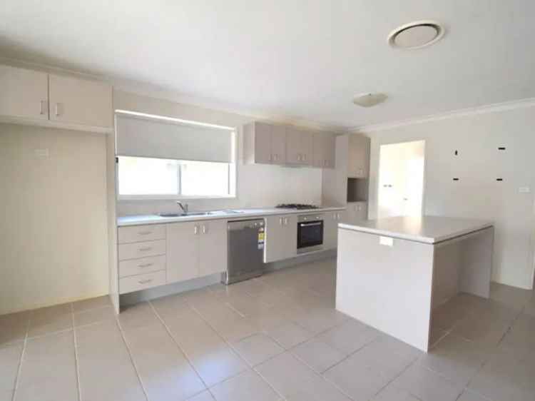 4 Bedroom Family Home For Lease Elderslie NSW