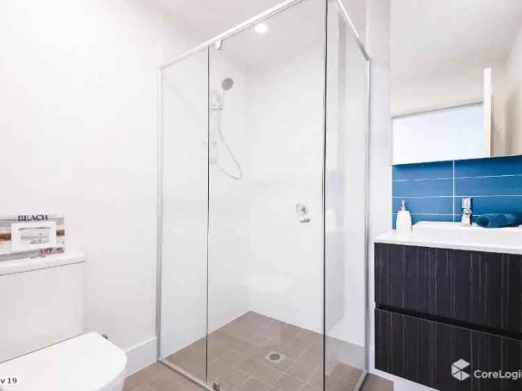 1 Bedroom Apartment Near Port Coogee Marina