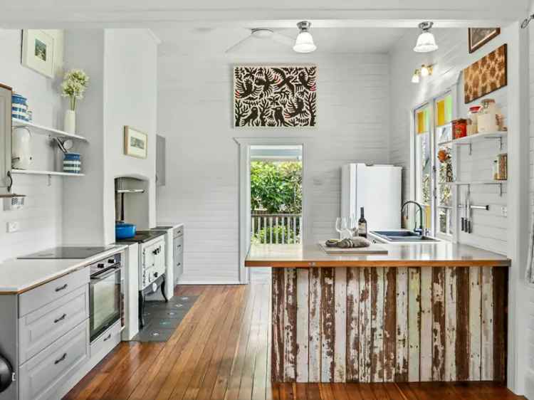 Historic Charm Meets Modern Comfort in Prestigious Bellingen Street