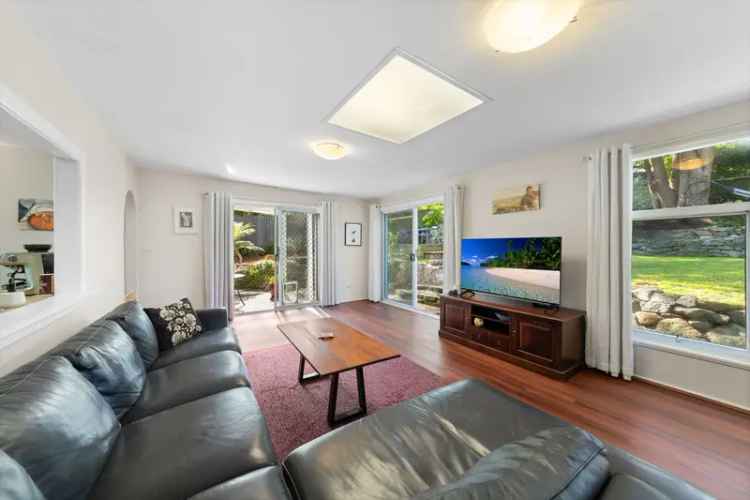 Buy House in Normanhurst with Bush Views and Spacious Deck