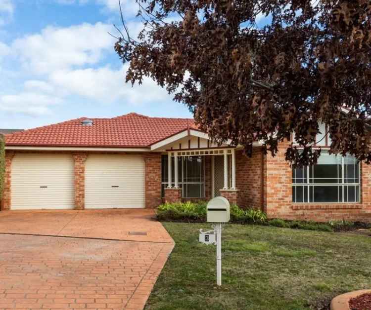 3 Bed 2 Bath Amaroo Home For Lease