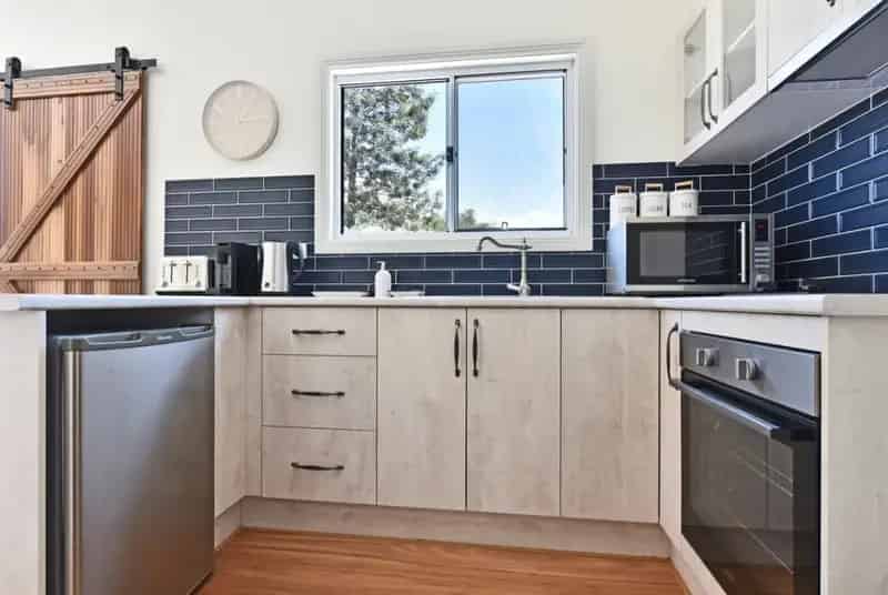 Rent One Bedroom Villa in Cessnock with Unique Cabin Design